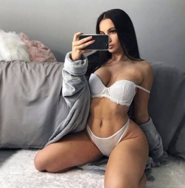 The Holy Trinity Of Hips And Waist!