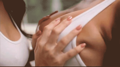 GIFs of Really Hot Girls