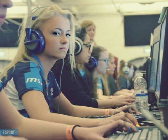 Perfect Girls Do Exist!