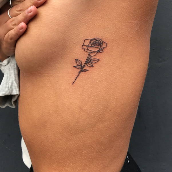 Sideboob Tatoo As A New Art Form