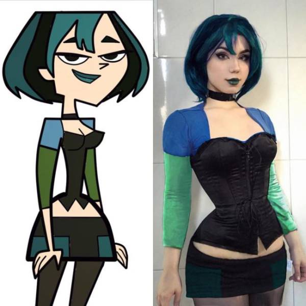 This Girl Hit A Jackpot With Her Spot-On Cosplay