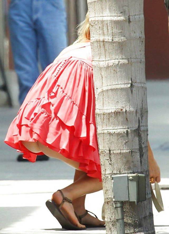 The Beautiful Babes of the City Streets