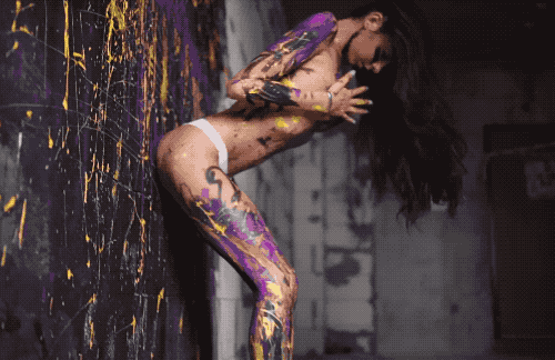 GIFs of Really Hot Girls