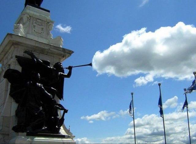 These Photos Don’t Contain What You See On Them