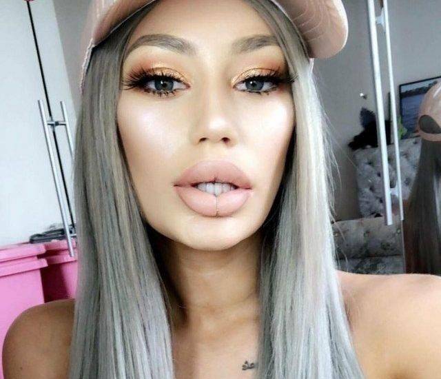 What Have They Done With Their Lips?!