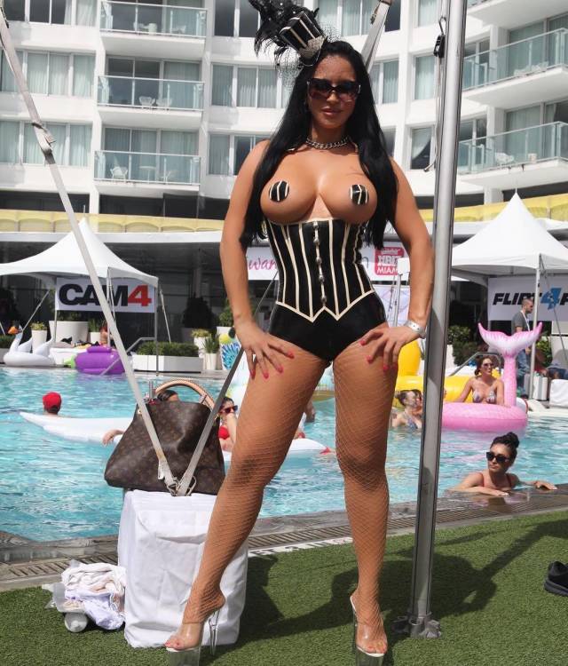 grownup corner 77 pics 28.html - 77 HD Photos | Premium Gallery 2018