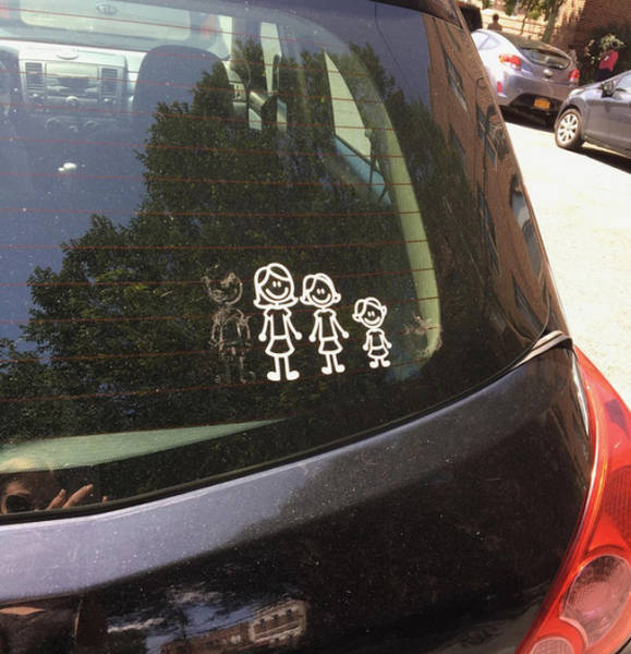 Men And Women Need Instructions To Each Other