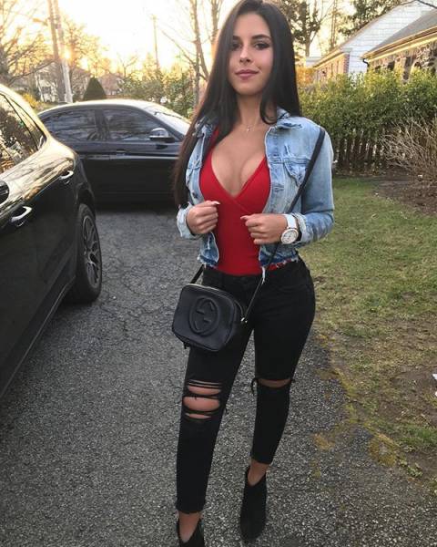 Tight Jeans Are Barely Holding There