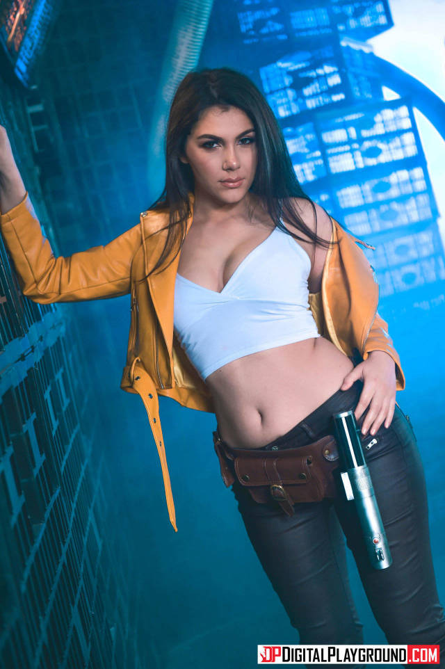 Not Cosplays, But Porn Stills