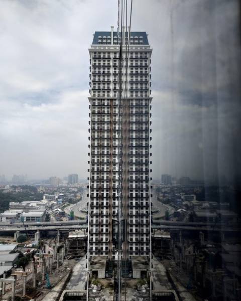 Do You Still Trust Your Eyes?