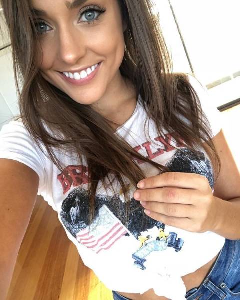 These Girls Can Make Up For Any Kinds Of Jokes