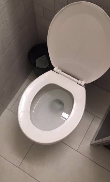 Brits Will Never Understand Those Strange Americans…