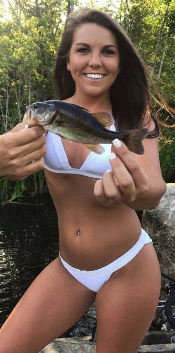 Country Girls Coming In Hot