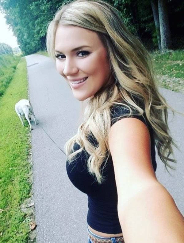 Country Girls Coming In Hot