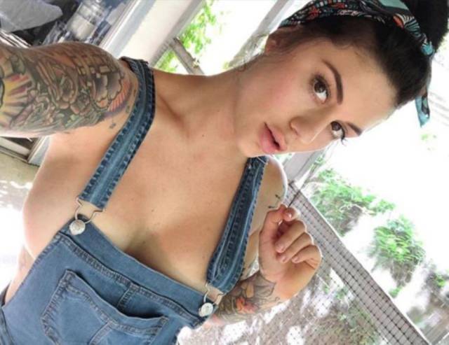 Girls With Beautiful Boobs Are A Mouthwatering Sight