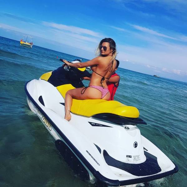 I Like Butts and I Cannot Lie