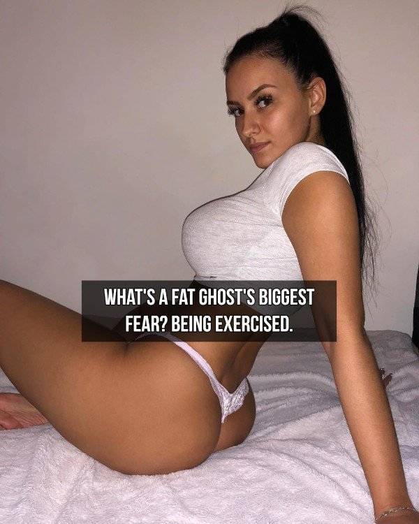 These Girls Have The Best Jokes On The Internet