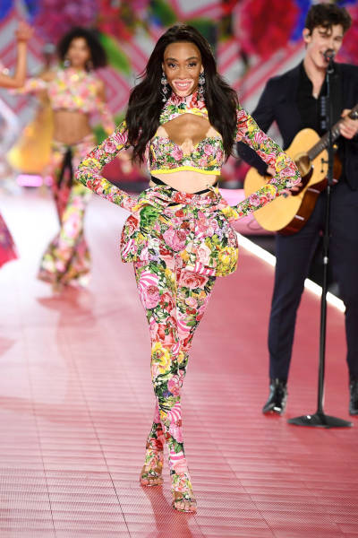 Victoria’s Secret Fashion Show In Full Glory
