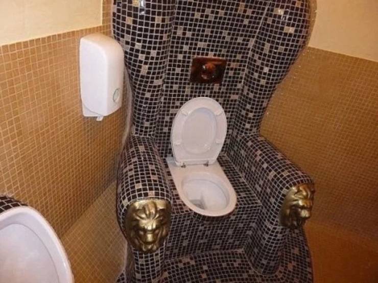 These Are Definitely Not The Best Toilets…