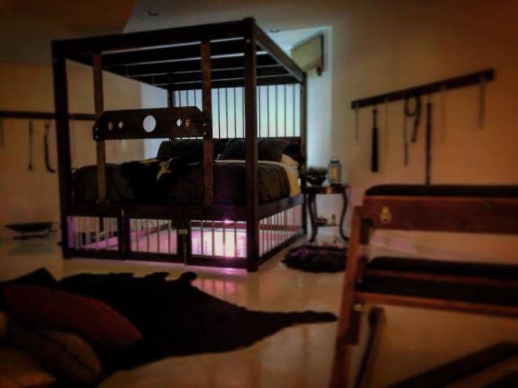 This House Has Some Kinky Secrets