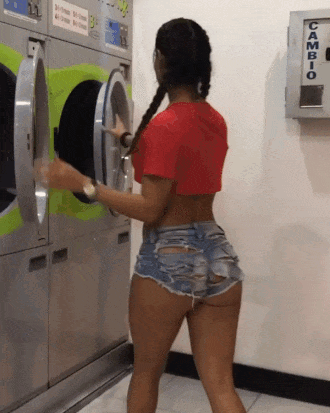 GIFs of Really Hot Girls