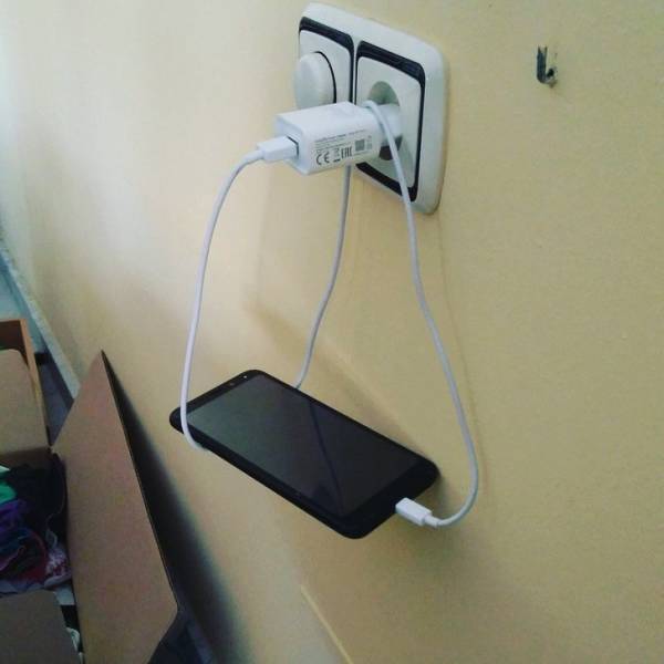 People Who Refuse To Live In The Current Year