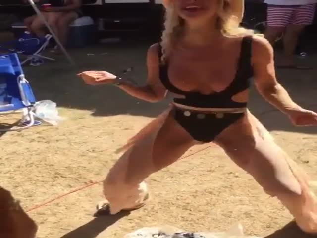 Stagecoach Looks Like A Hot Place
