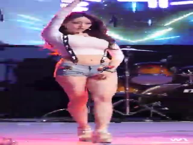 Background Dancer Steals The Show
