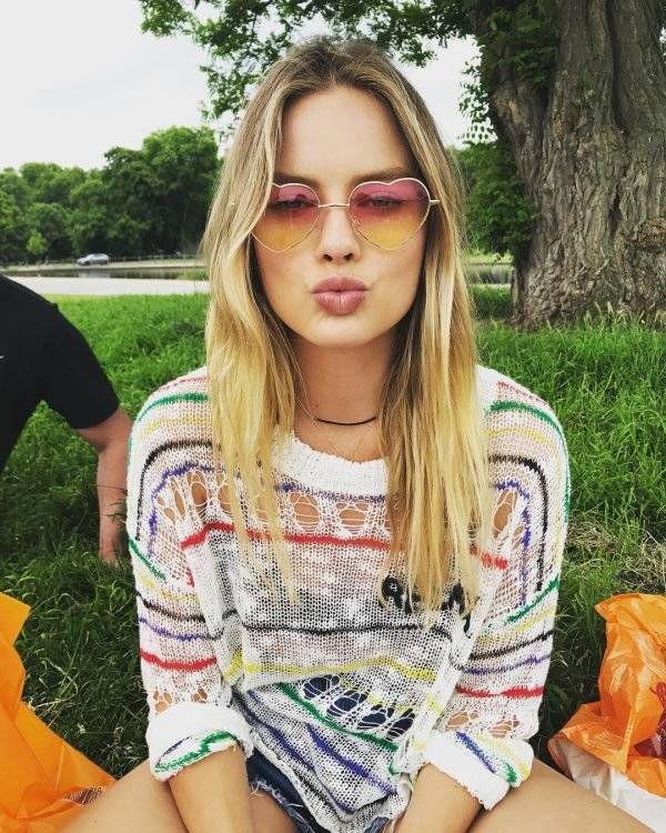 Are Sexy Actresses Still As Hot In Real Life?