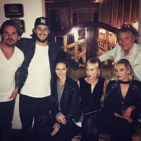 Celebs Who Have Way Too Many Kids