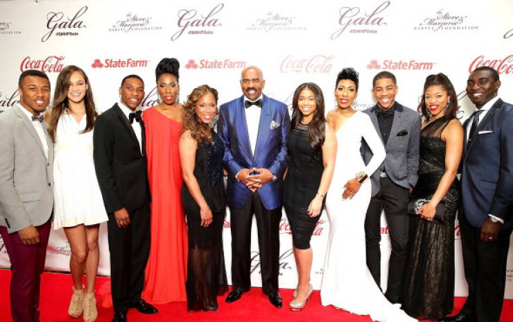 Celebs Who Have Way Too Many Kids