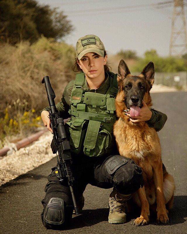 These Female Soldiers Look Great. Always