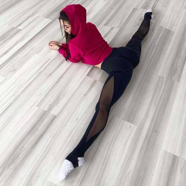 Flexible Girls Will Always Be Sexy