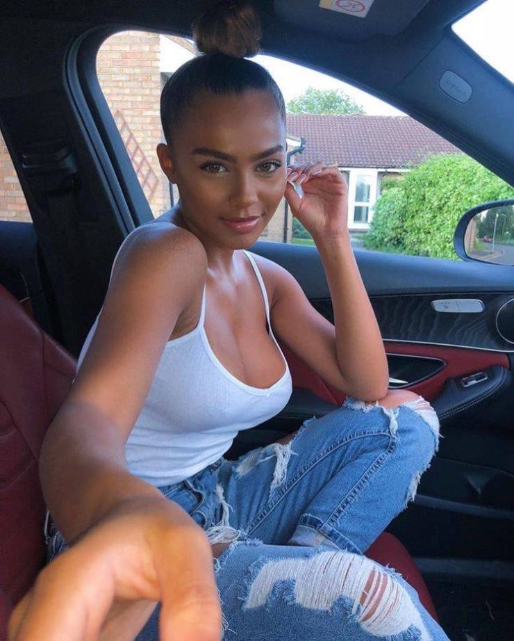 White Shirts Always Look Hot