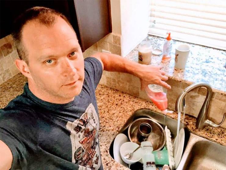 This Husband Knows How To Seduce His Wife