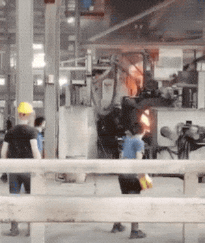 Put That Phone Down And Help Me!