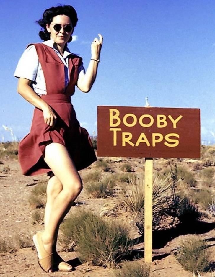 Eccentric Girls Of The Last Century