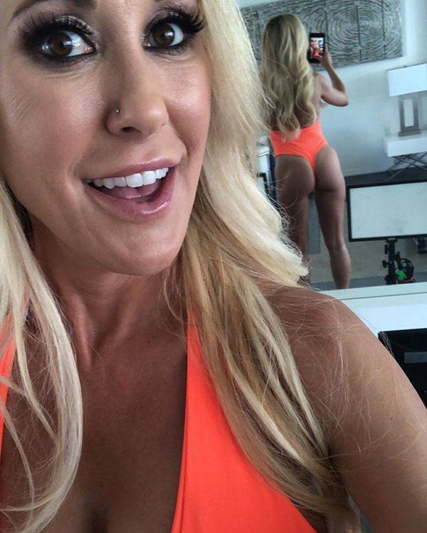 And Here’s Your Pornhub Awards Winners!