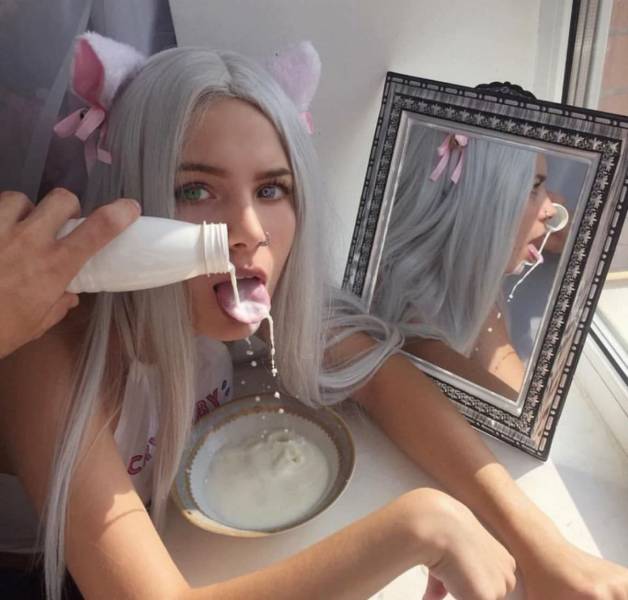 Girls Are Having Tons Of Fun!