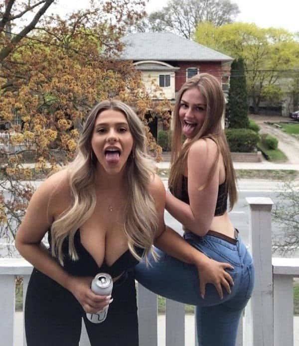 Girls Are Having Tons Of Fun!