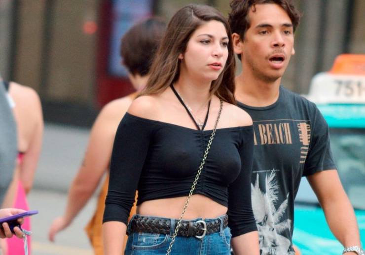 hot girls you meet on the streets 49 pics 3.html - 49 HD Photos | Premium Gallery 2019