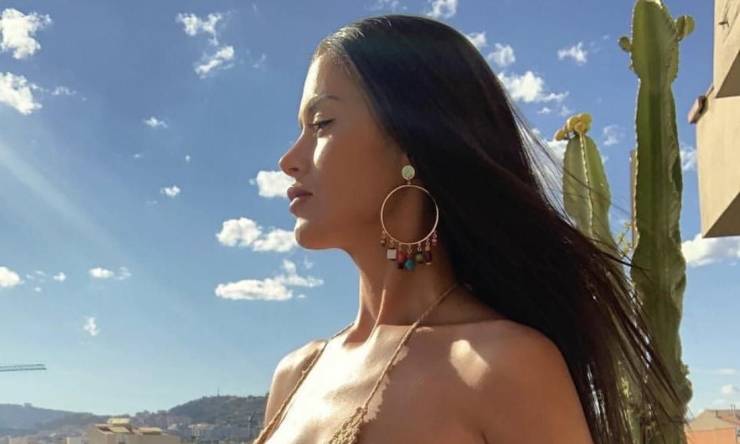 Oh My, Those Tight Dresses