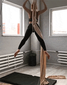 Hotties Fail Just Like Everyone Else…