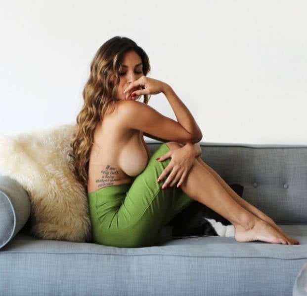 sideboob is where the sweet spots at 44 pics 29.html - 44 HD Photos | Premium Gallery 2019