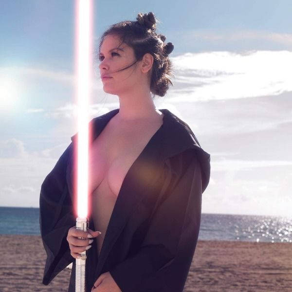 Girls Are Ready For “The Rise Of Skywalker”! Are You?