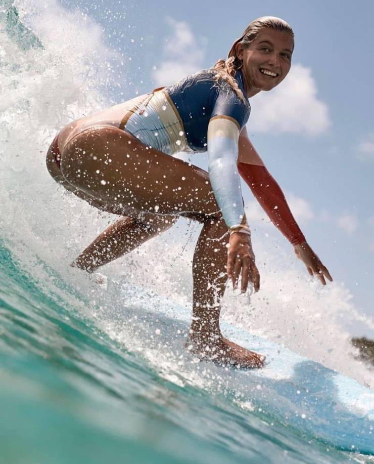 Fit Girls That Are Almost Too Hot To Handle