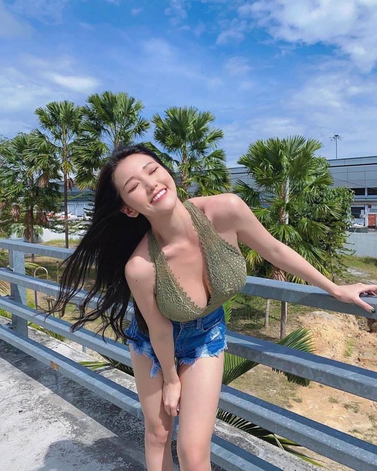 Asian Girls Have Their Own Unique Beauty
