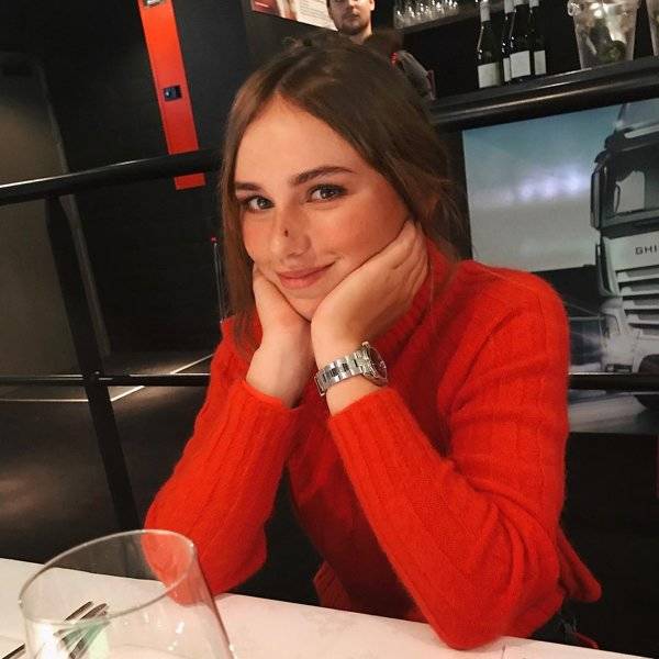 Puck Moonen Knows The Way Into Your Heart