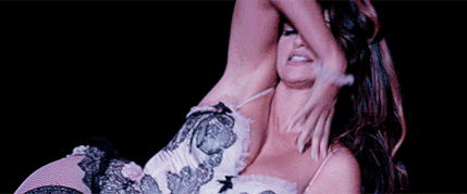 Hollywood Is Full Of Hot Sisters!