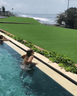 hot girls are here for you 30 gifs 6.html - 1 HD GIF | Premium Gallery 2020